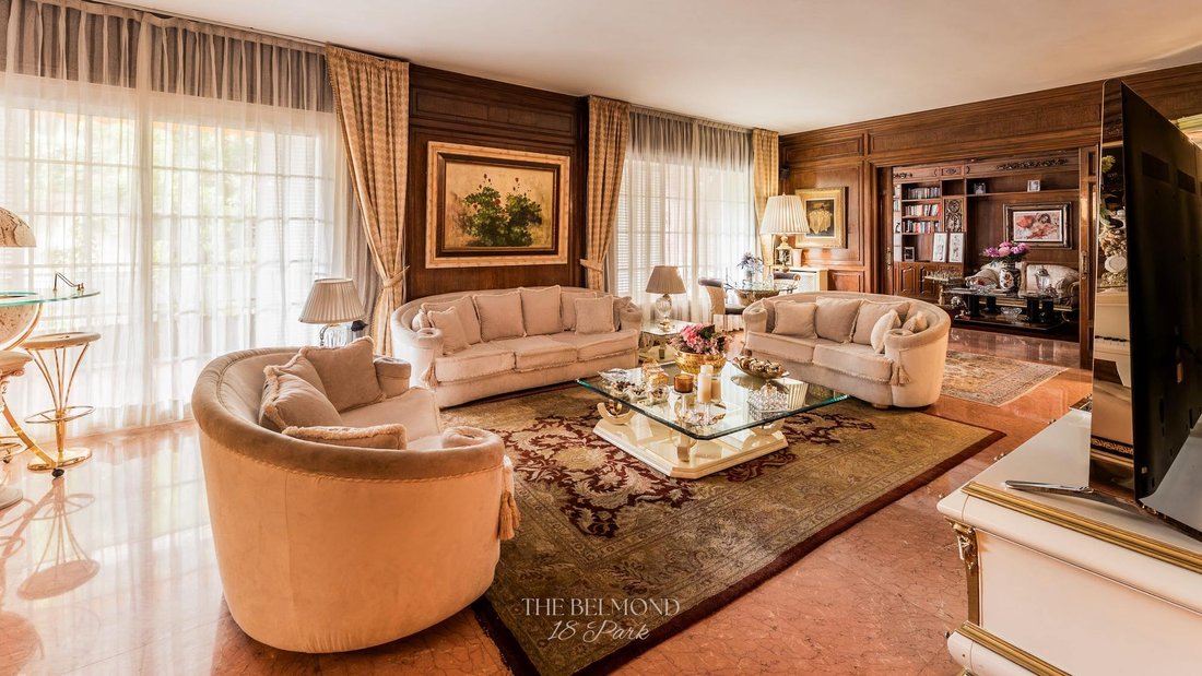 Apartment in Sarrià-Sant Gervasi, Barcelona, Spain 1 - 18222643
