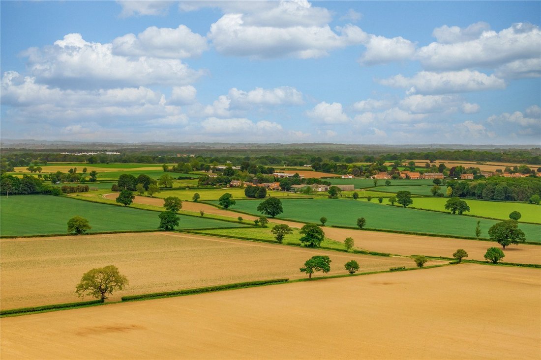 Land in York, England 1 - 18222494