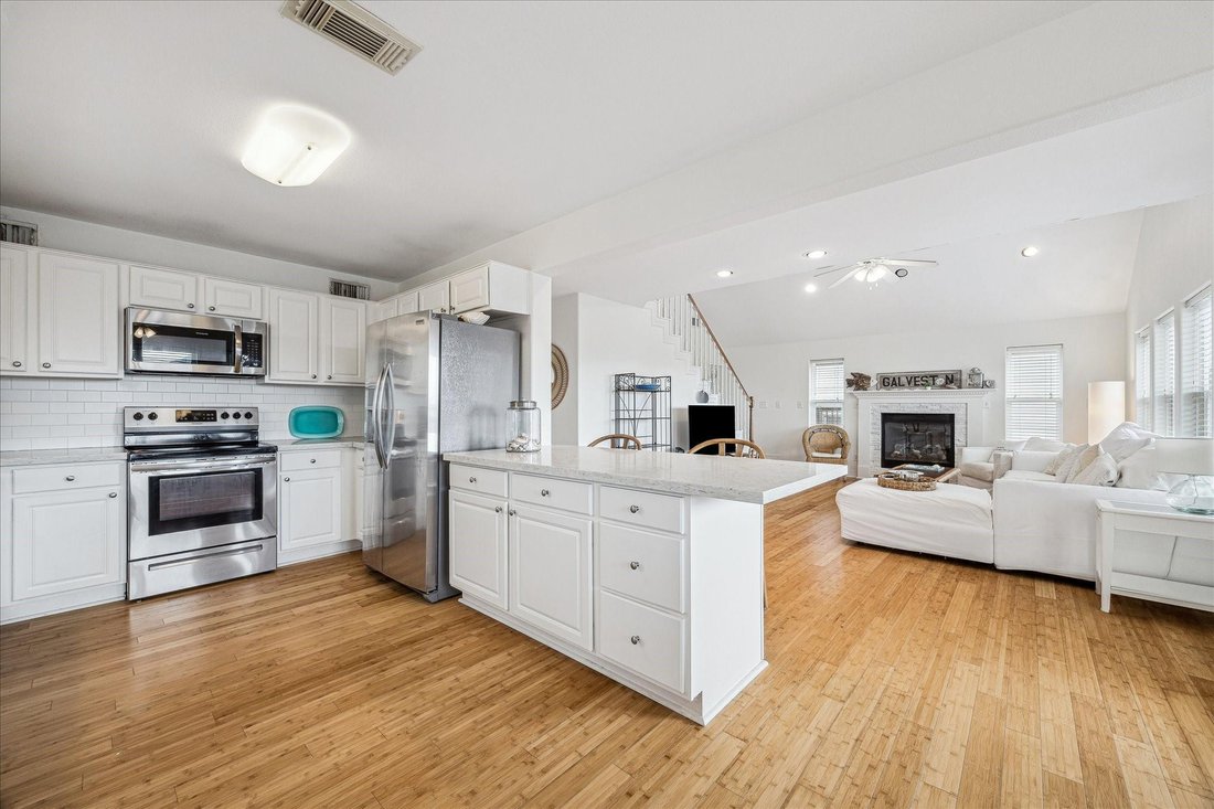 House in Galveston, Texas, United States 3 - 18223248