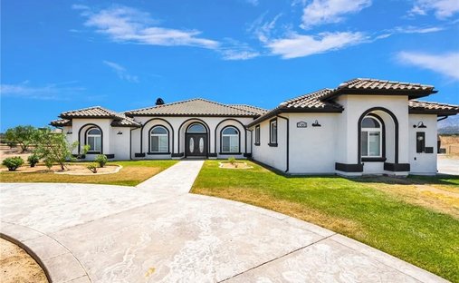 House in Phelan, California, United States 1