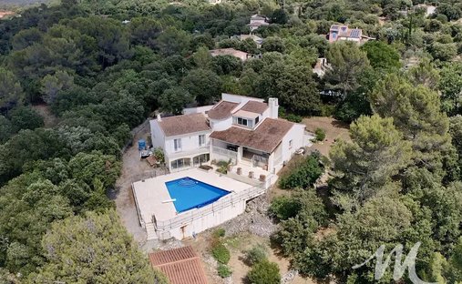 Maison à Tavernes, Provence-Alpes-Côte d'Azur, France 1