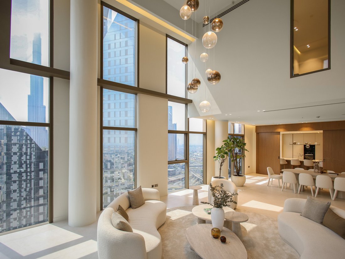 Apartment in DIFC / Dubai International Financial Centre, Dubai, United Arab Emirates 2 - 18222576