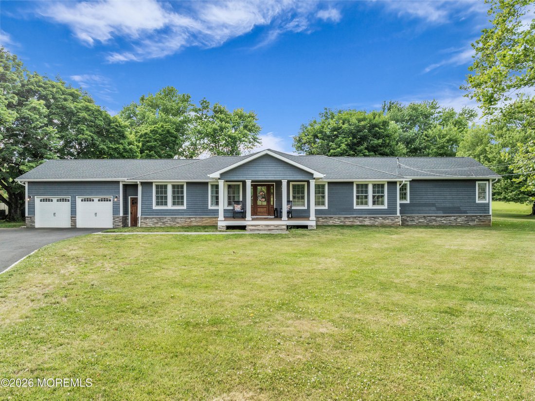 House in Freehold Township, New Jersey, United States 3 - 18222407