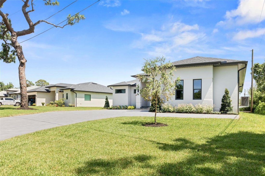 House in Tarpon Springs, Florida, United States 4 - 18222900