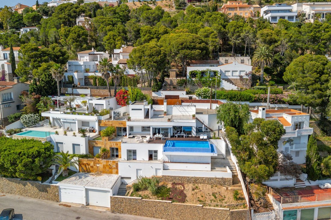 Villa in Roses, Catalonia, Spain 5 - 18222613