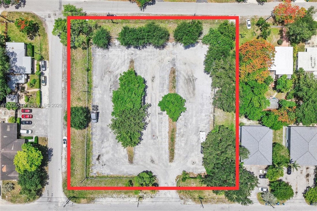 Land in Opa-locka, Florida, United States 1 - 18223590