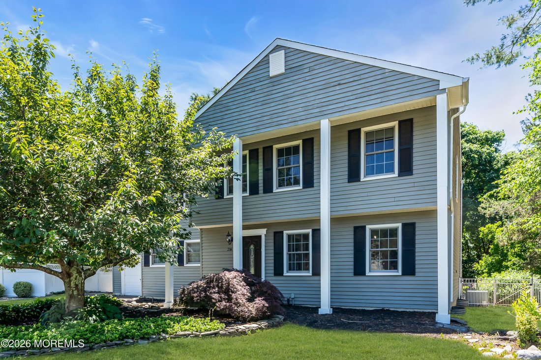 House in Toms River, New Jersey, United States 1 - 18222414