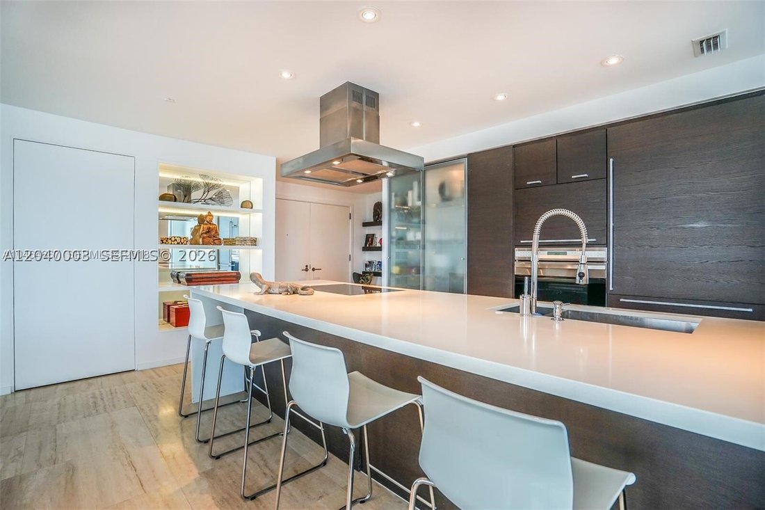 Condo in Miami Beach, Florida, United States 5 - 18222960
