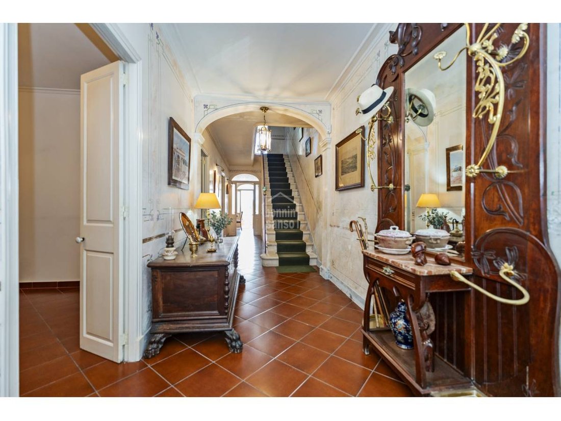 Townhouse in Maó / Mahón, Balearic Islands, Spain 5 - 14185741