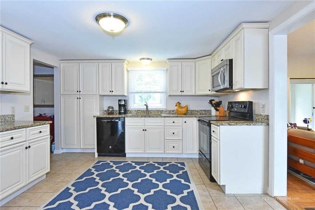 House in Narragansett, Rhode Island, United States 5 - 18223032