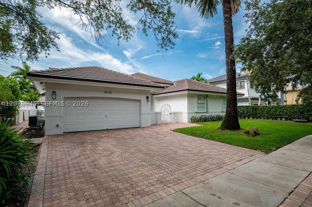 House in Hialeah, Florida, United States 1 - 18222963