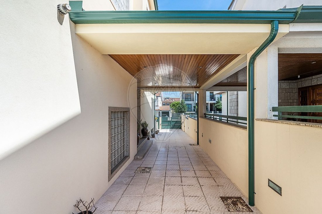 House in Custoias, Leca do Balio e Guifoes, Porto District, Portugal 1 - 18222549