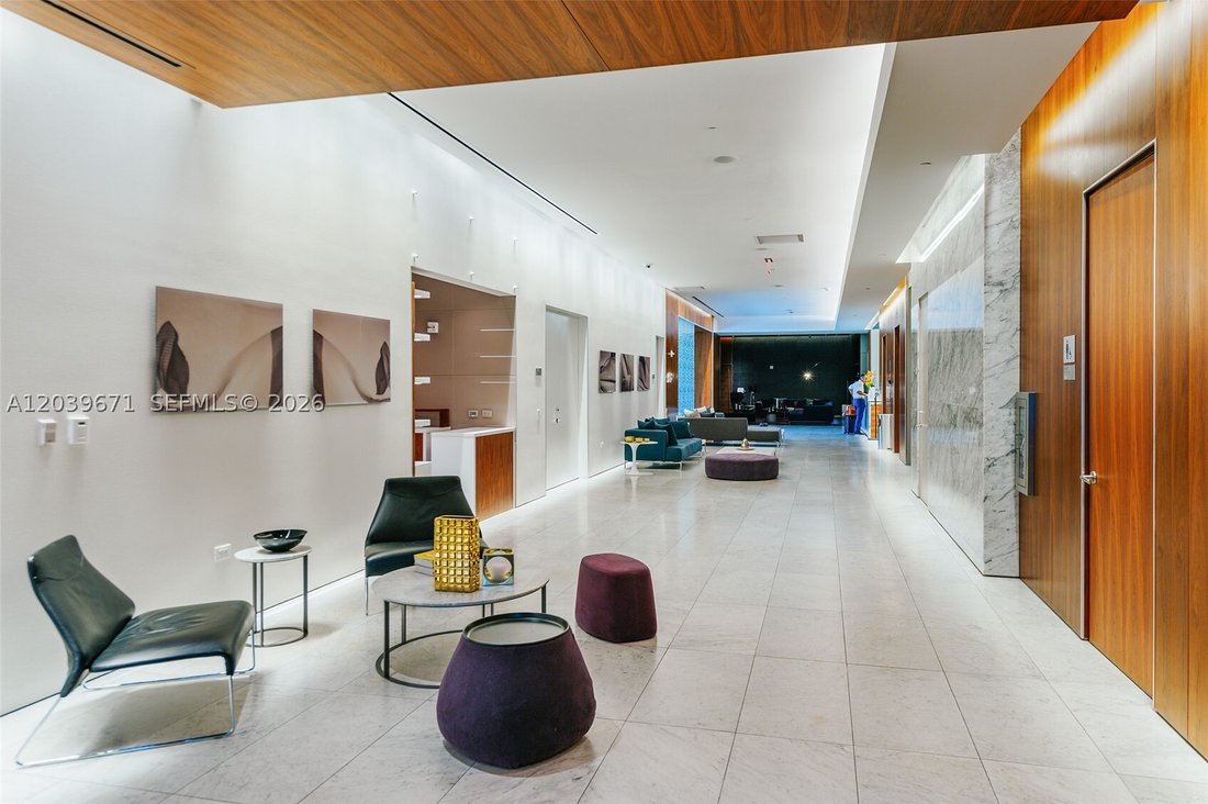 Condo in Miami, Florida, United States 1 - 18222915