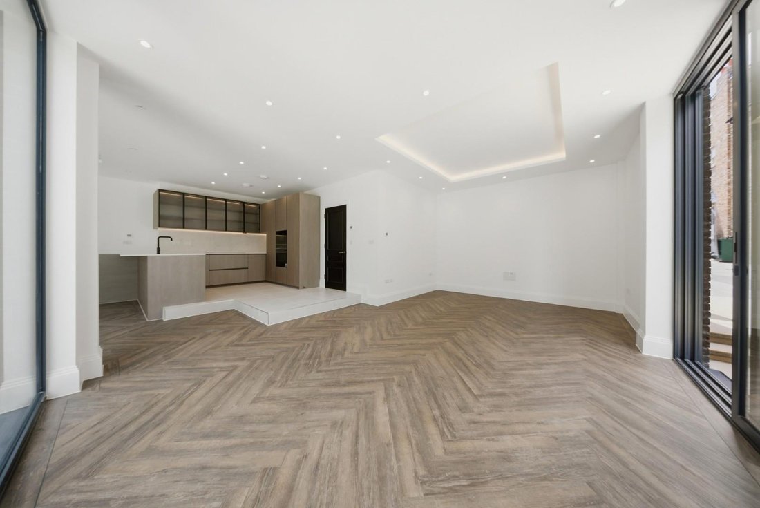 House in Acton, Ealing, England 4 - 18222169