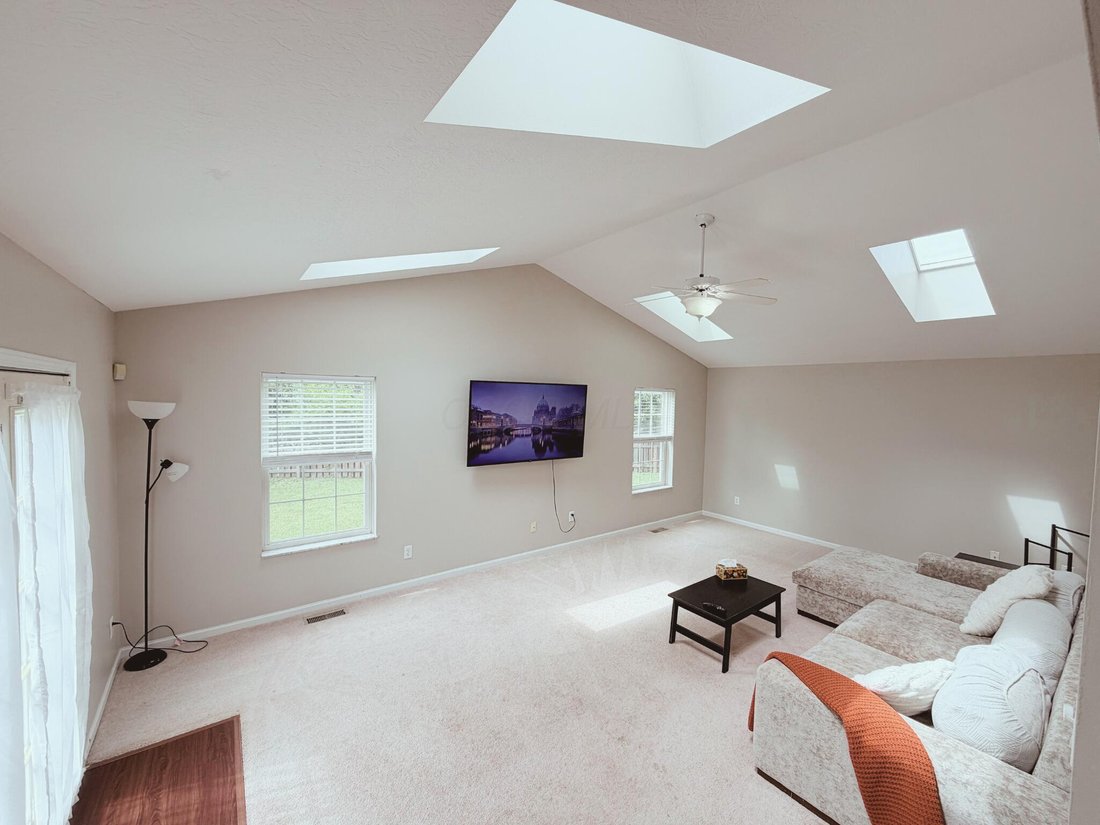 House in Hilliard, Ohio, United States 4 - 18221973
