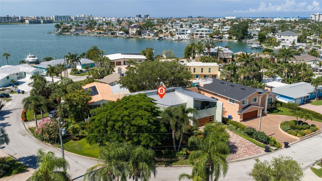 House in St. Petersburg, Florida, United States 2 - 18222814