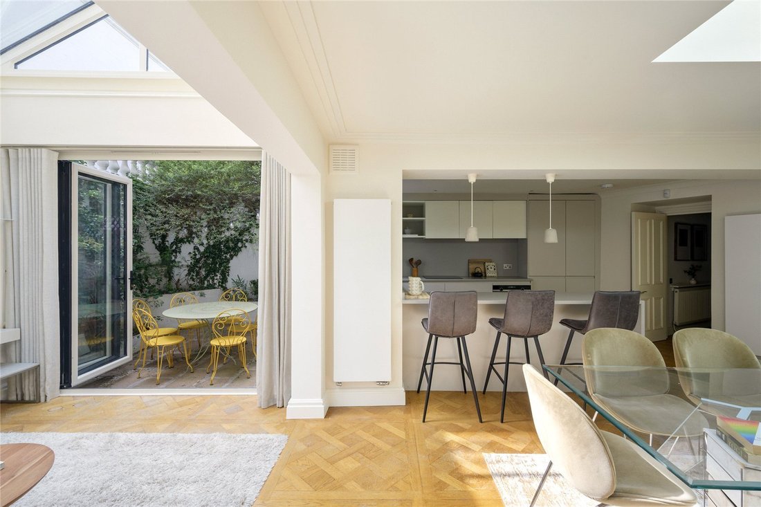 Apartment in Bayswater, Westminster, England 2 - 18222187