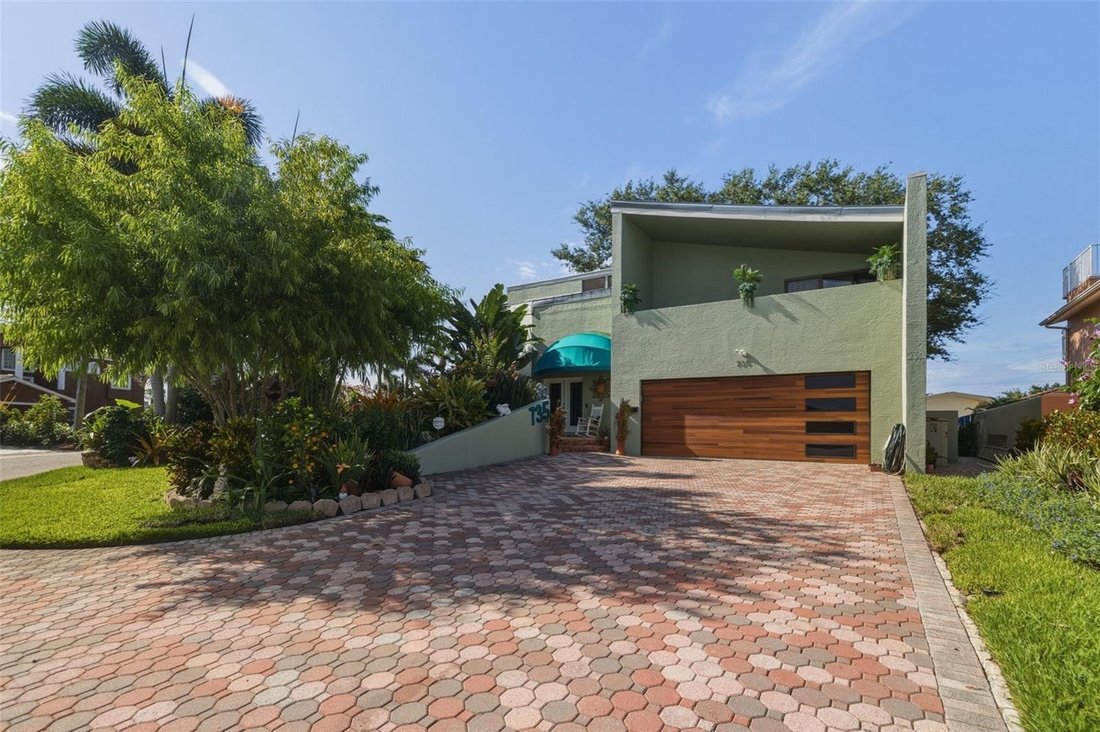 House in St. Petersburg, Florida, United States 1 - 18222814