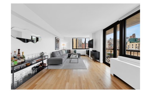Condo in New York, New York, United States 1
