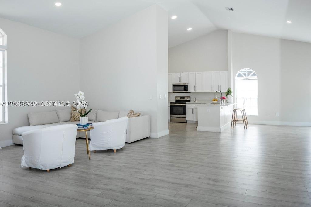 House in Hialeah, Florida, United States 2 - 18222963