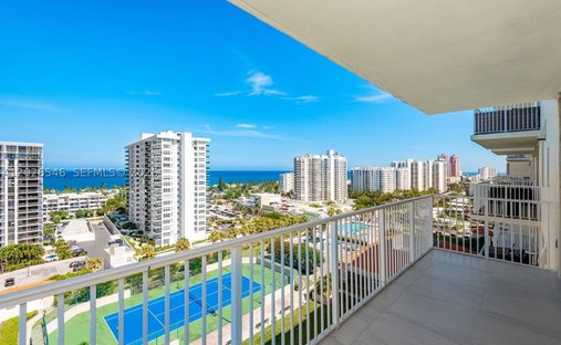 Condo in Fort Lauderdale, Florida, United States 1