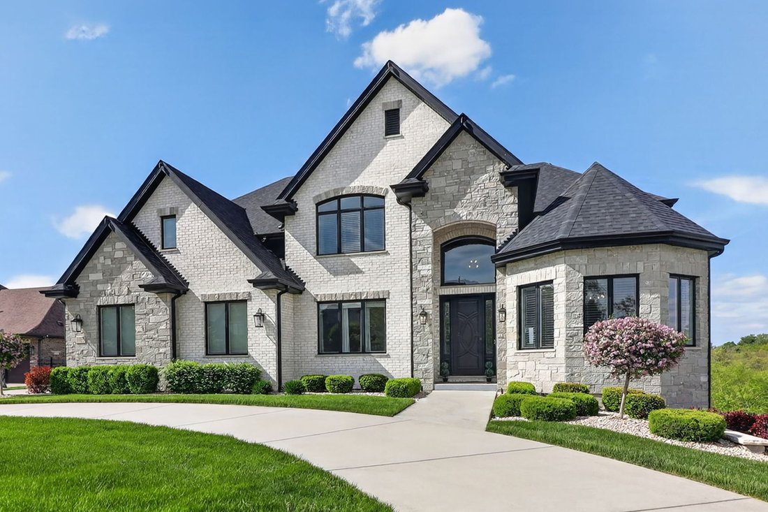 House in Orland Park, Illinois, United States 1 - 18222444