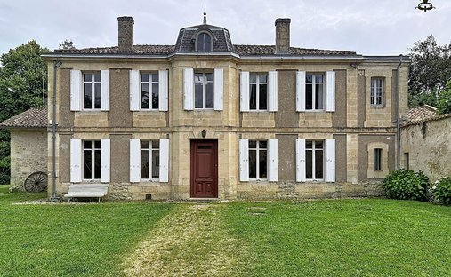 House in Montussan, Nouvelle-Aquitaine, France 1