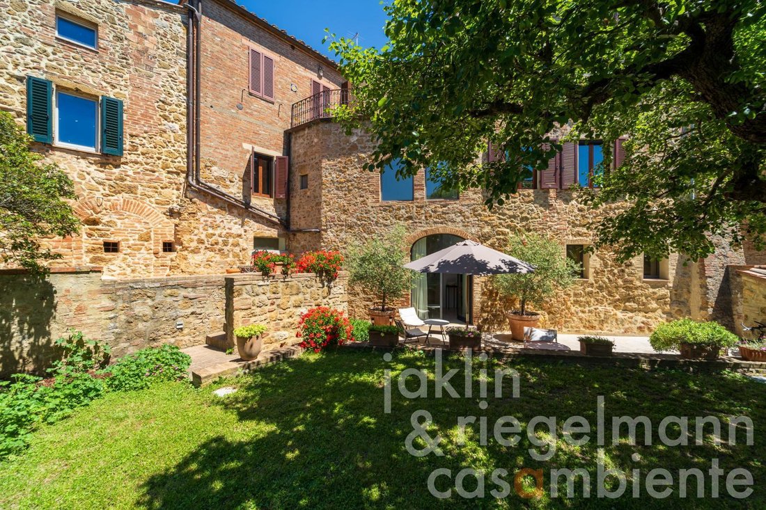 House in Trequanda, Tuscany, Italy 2 - 18221901