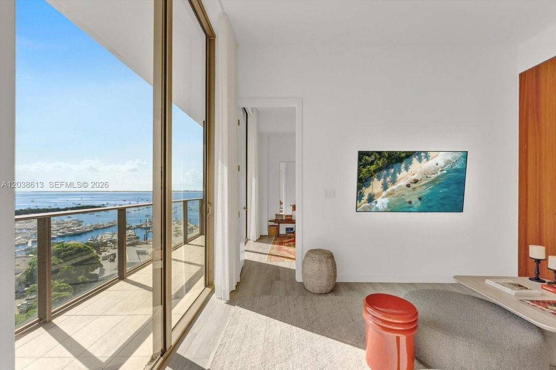Condo in Miami, Florida, United States 5 - 18223391