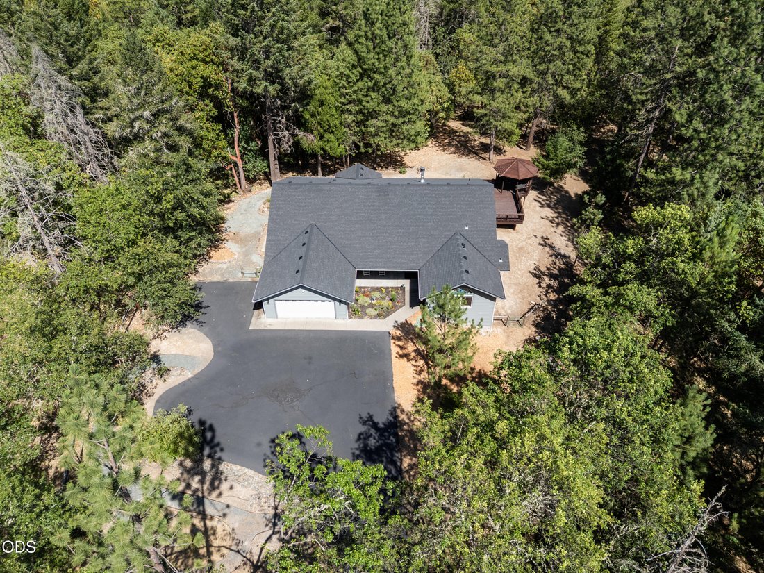 House in Grants Pass, Oregon, United States 2 - 18222392