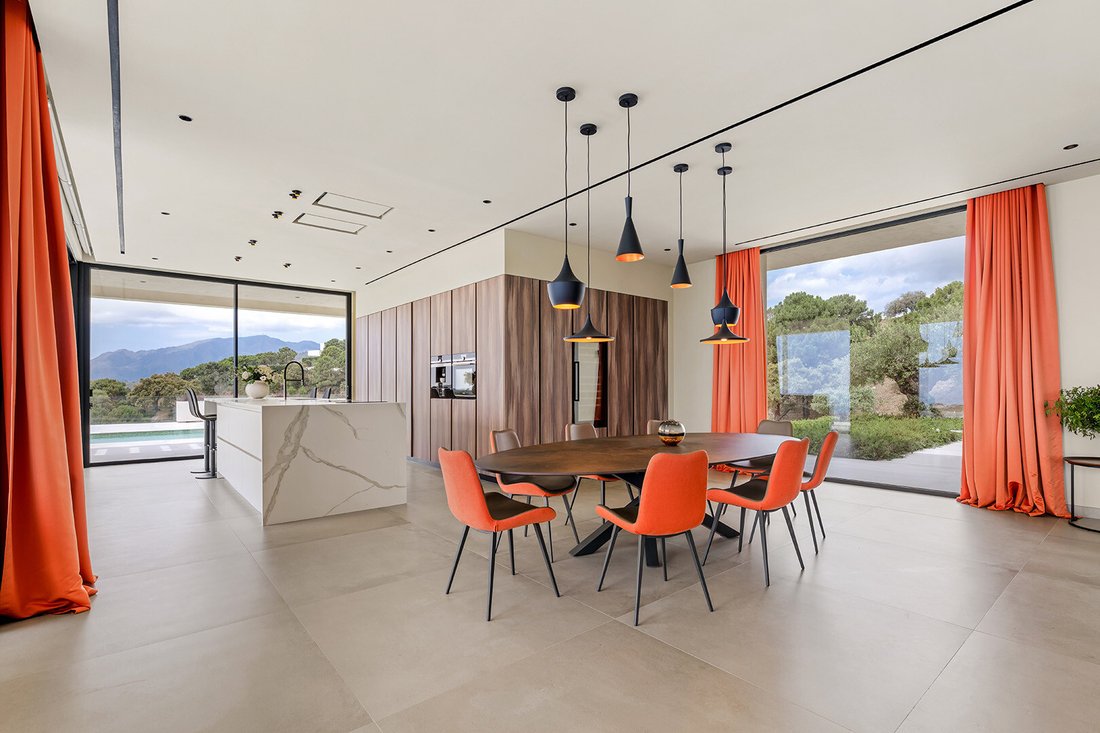 Villa in Benahavis, Andalusia, Spain 4 - 18222732