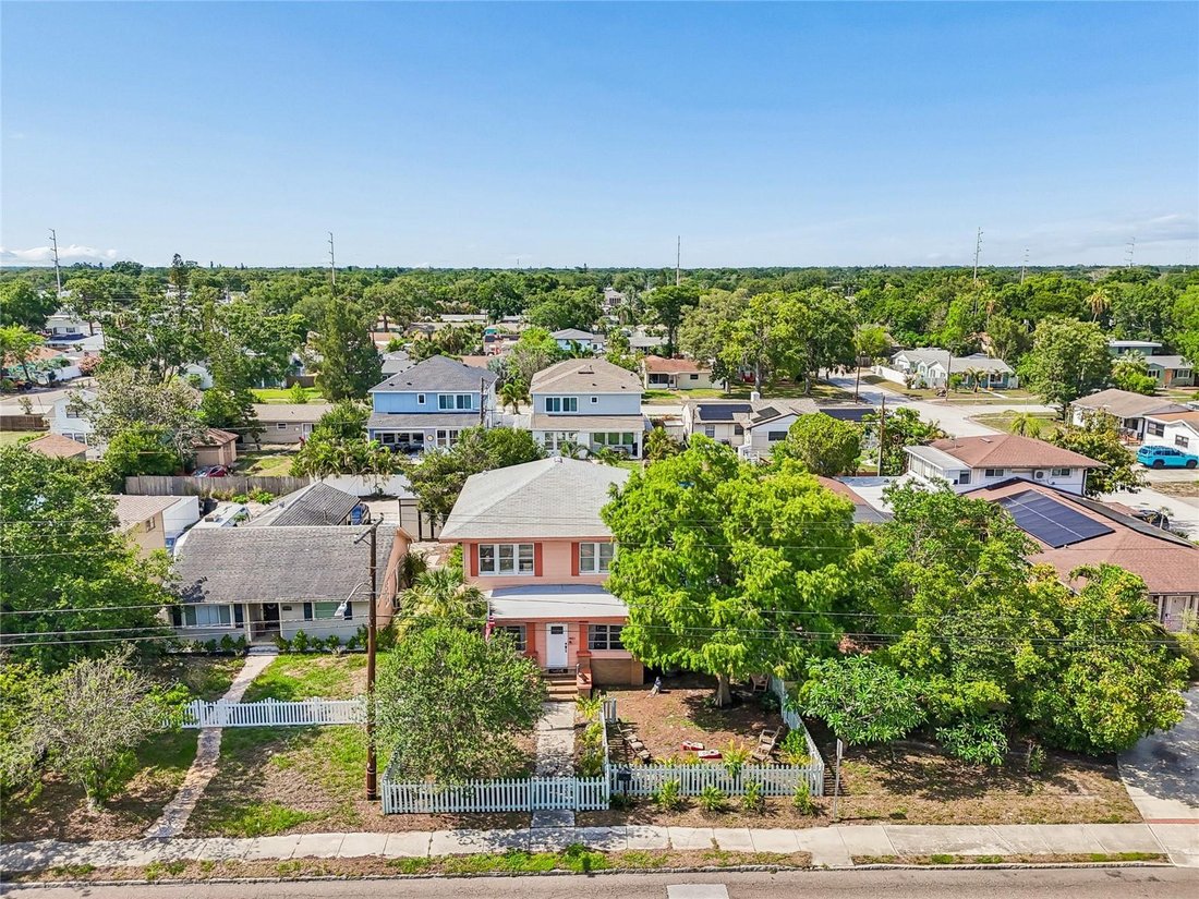 House in St. Petersburg, Florida, United States 3 - 18222860