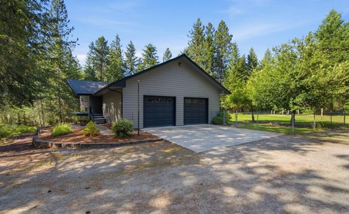 House in Newman Lake, Washington, United States 1