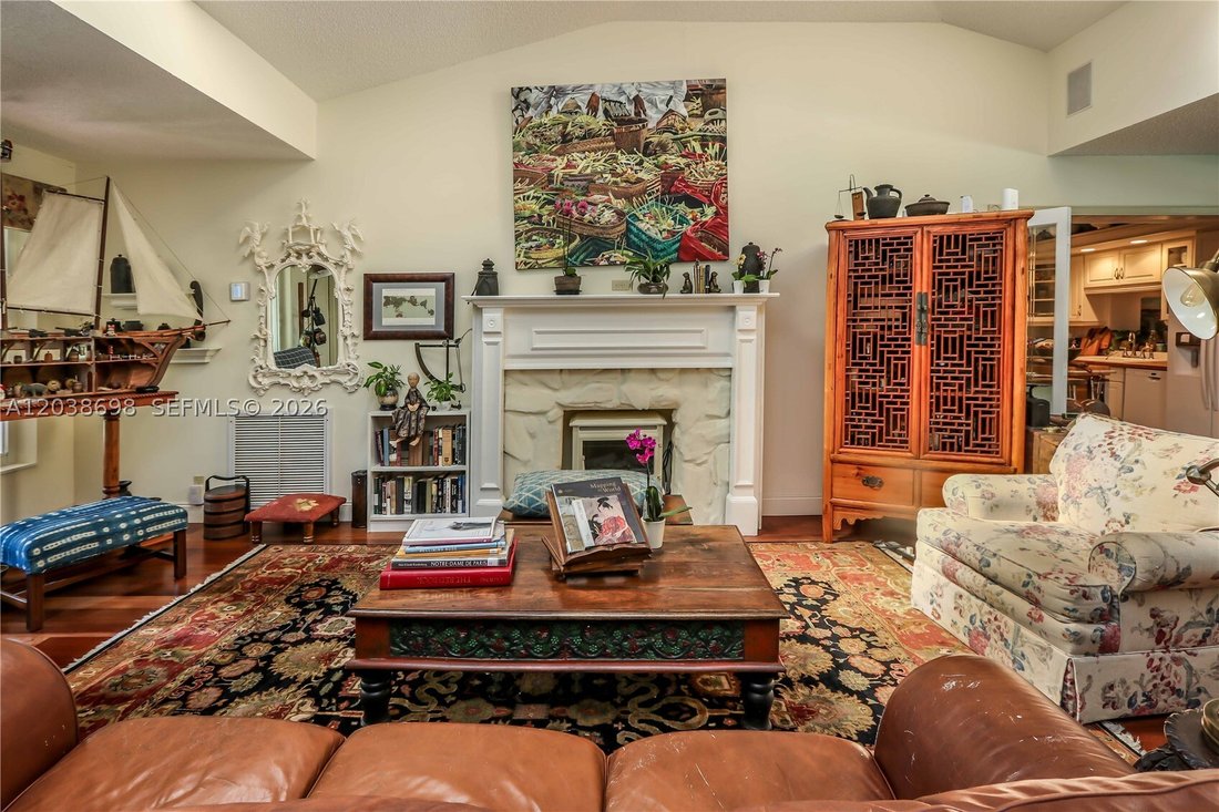 House in Hollywood, Florida, United States 5 - 18222907