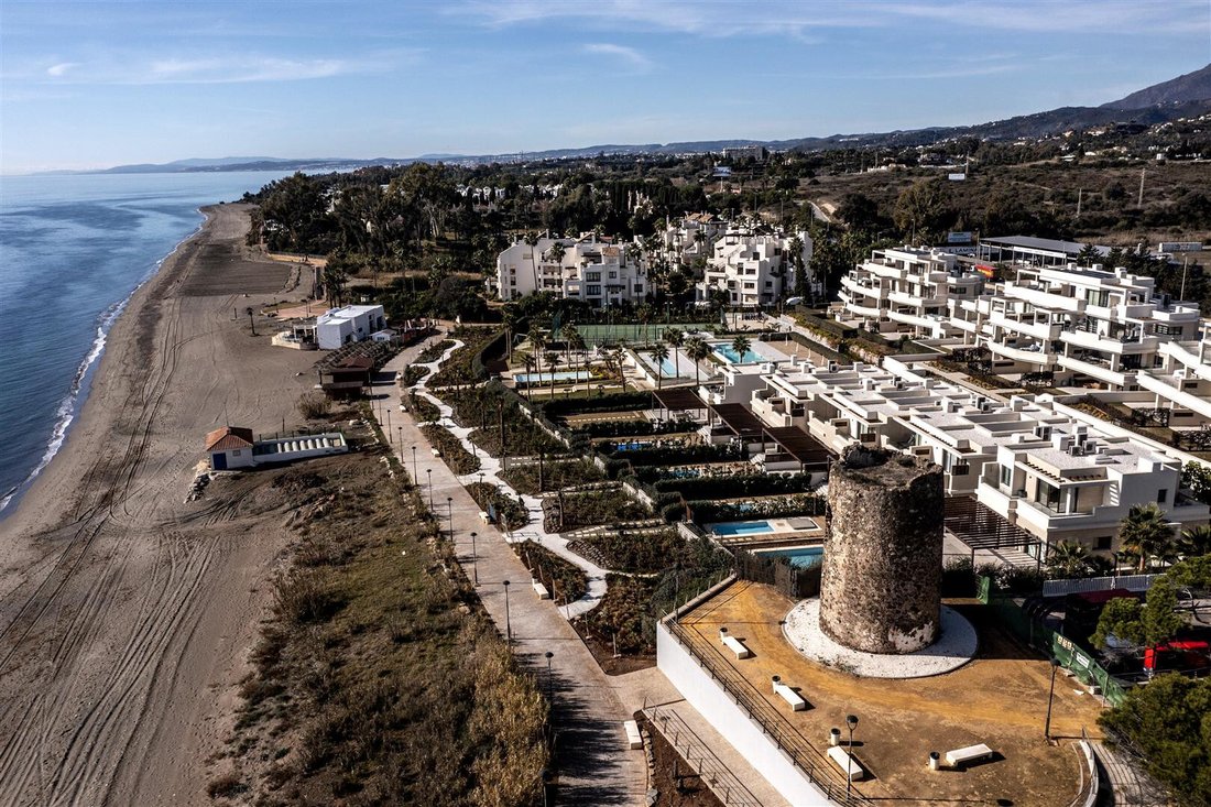 Villa in Cancelada, Estepona, Andalusia 5 - 18222133