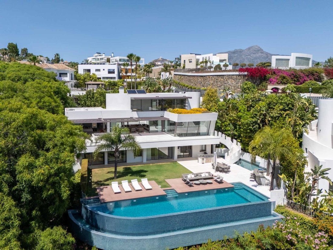 Villa in Benahavis, Andalusia, Spain 2 - 18222351