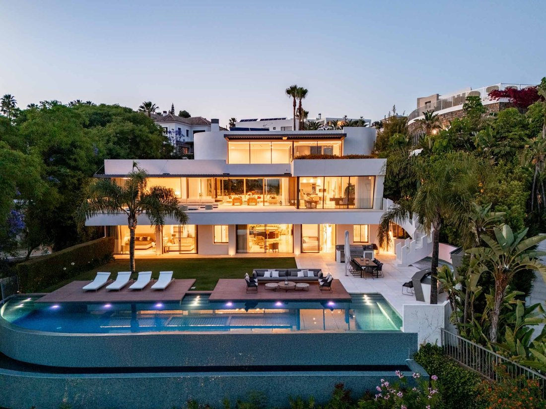 Villa in Benahavis, Andalusia, Spain 4 - 18222351
