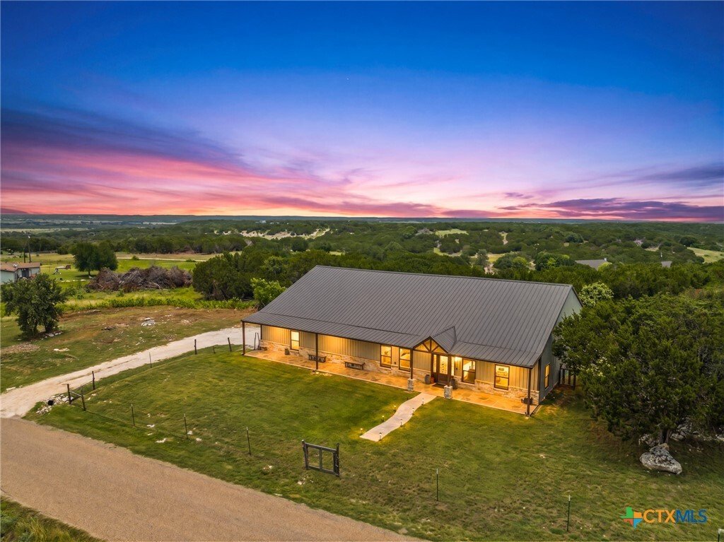 House in Meridian, Texas, United States 1 - 18222384