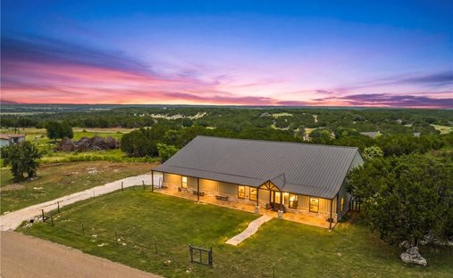 House in Meridian, Texas, United States 1
