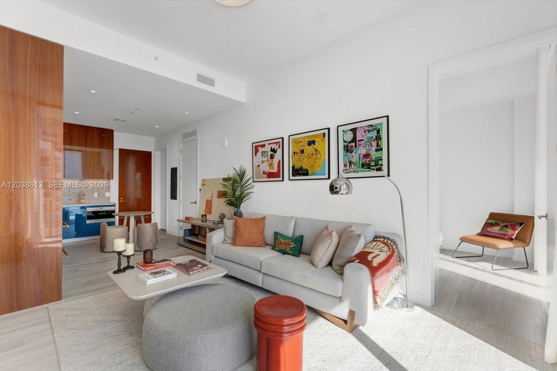 Condo in Miami, Florida, United States 3 - 18223391