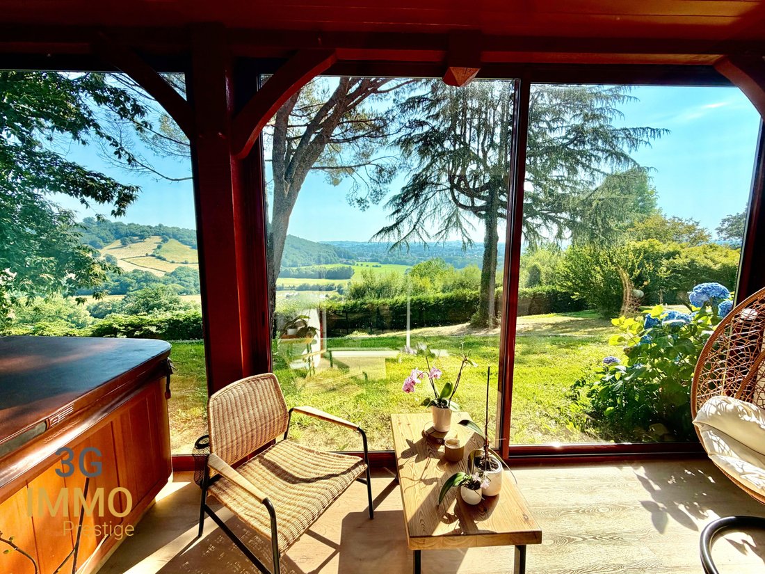 Estate in Saint-Palais, Nouvelle-Aquitaine, France 4 - 17011213
