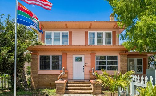 House in St. Petersburg, Florida, United States 1
