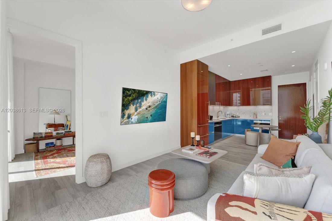 Condo in Miami, Florida, United States 2 - 18223391