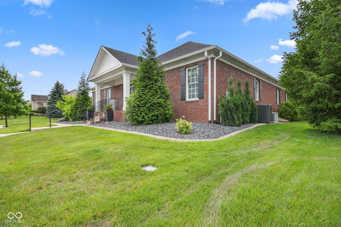House in Greenwood, Indiana, United States 5 - 18222024