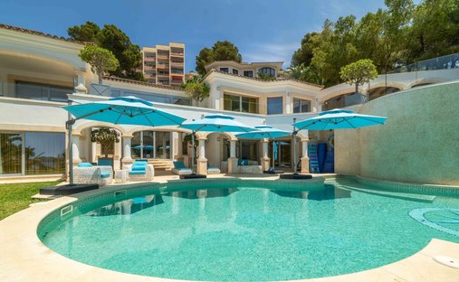 Villa in Costa de la Calma, Calvia, Balearic Islands 1