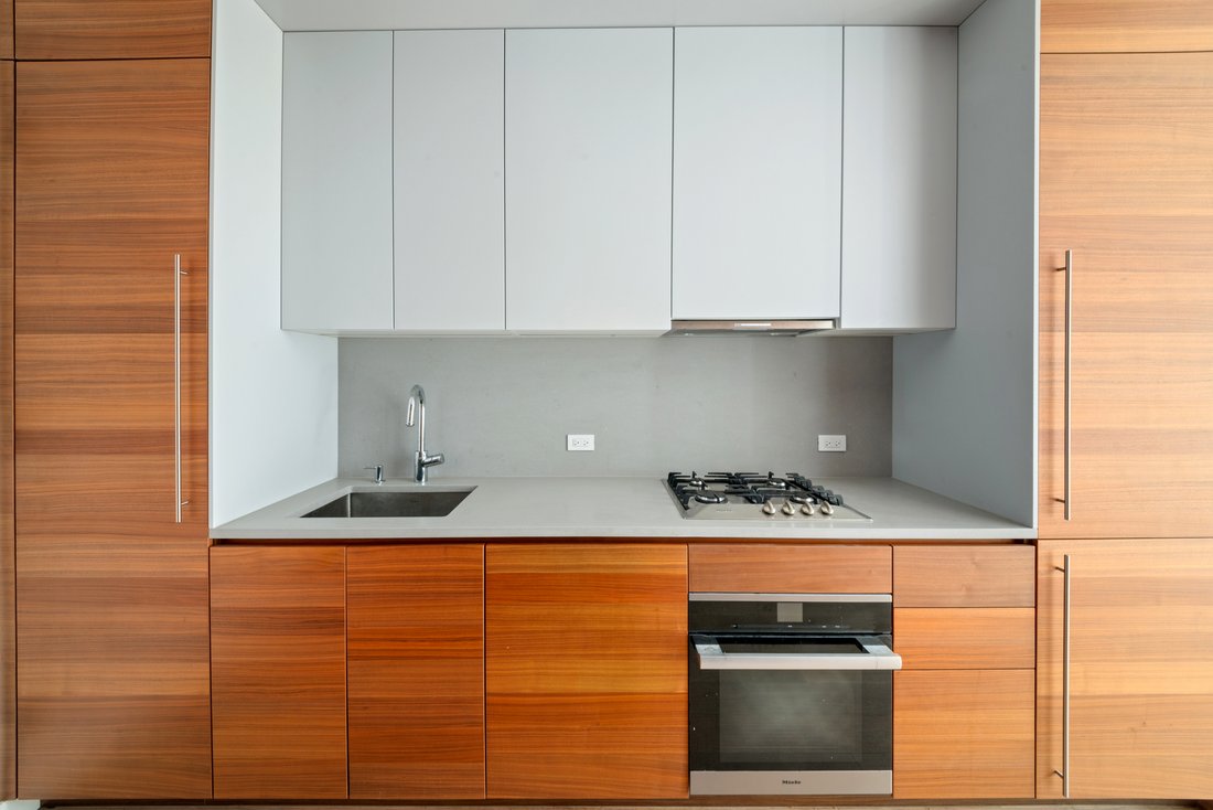 Condo in New York, New York, United States 5 - 18223547