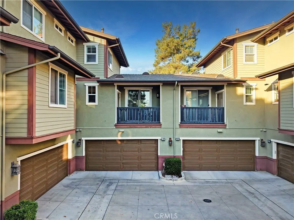 Condo in Tustin, California, United States 3 - 18223300