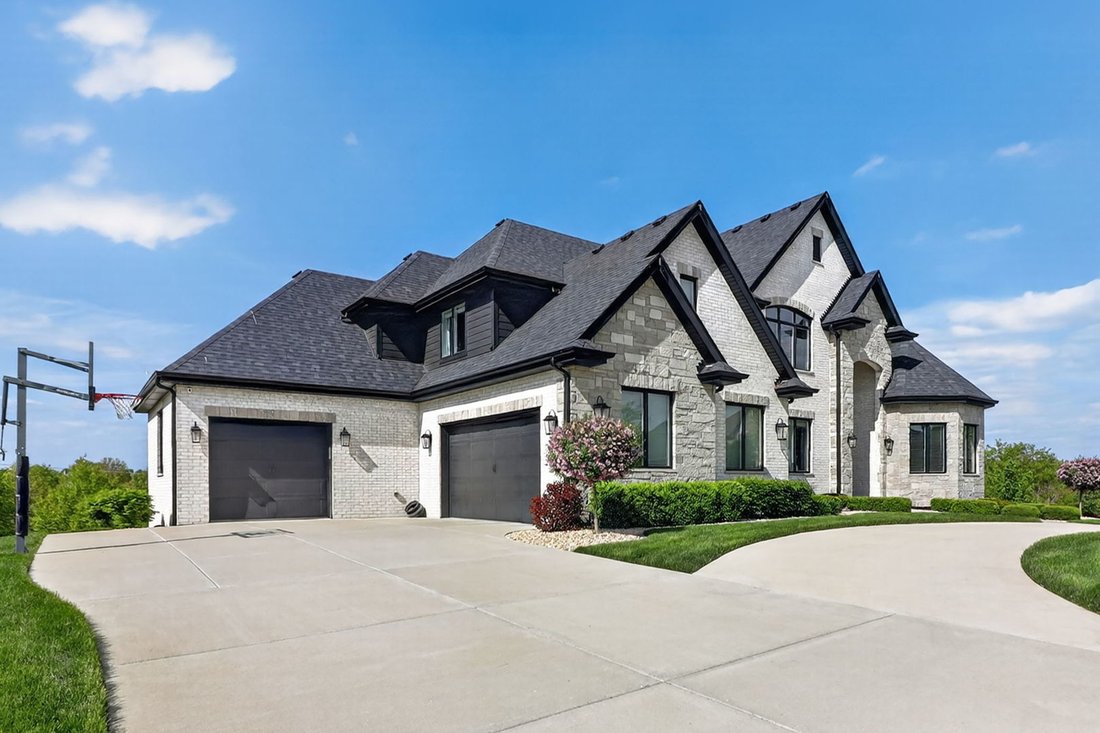 House in Orland Park, Illinois, United States 2 - 18222444