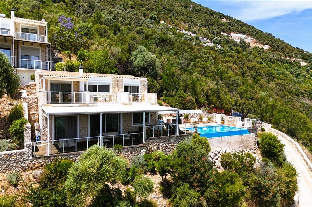 Villa in Agiou Hlia, Apollonioi, Greece 4 - 18222618