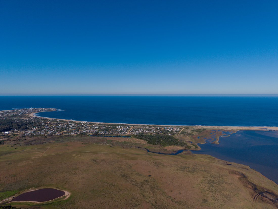 Land in Chacras de Medellin Sur Lac, Maldonado Department, Uruguay 5 - 18222795